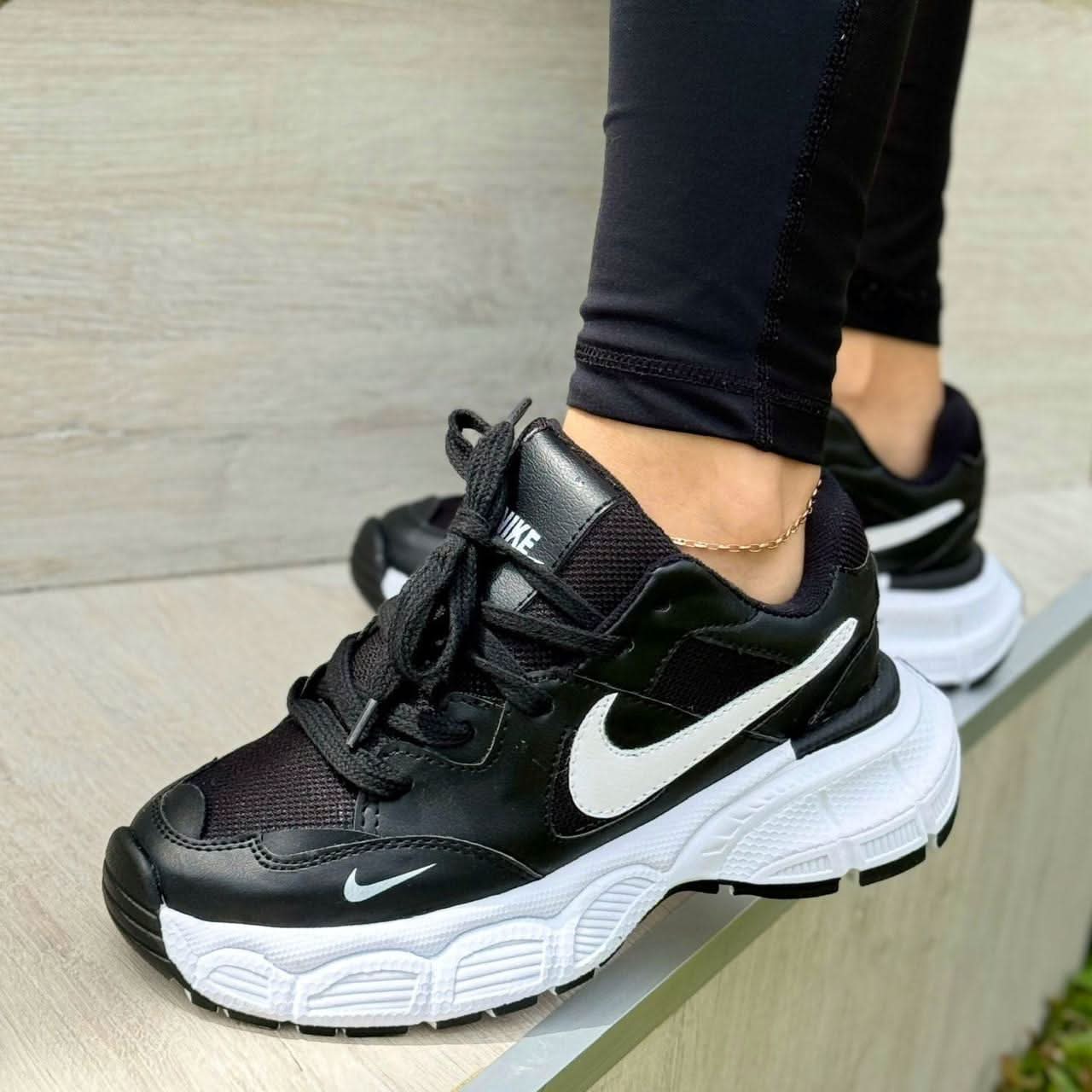 NIKE GS 6000 Dama
